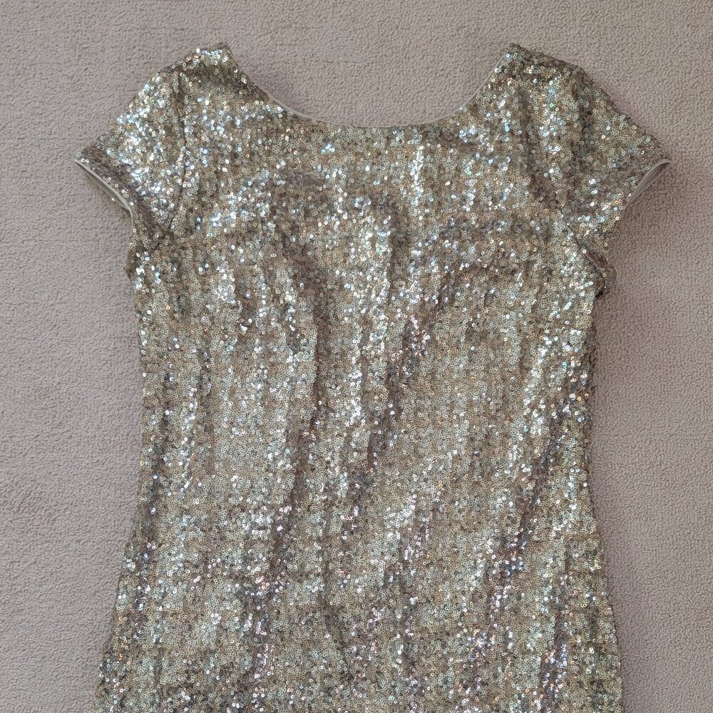 White House Black Market Sparkly Gold Sequin Metallic Shift Dress Champagne NYE